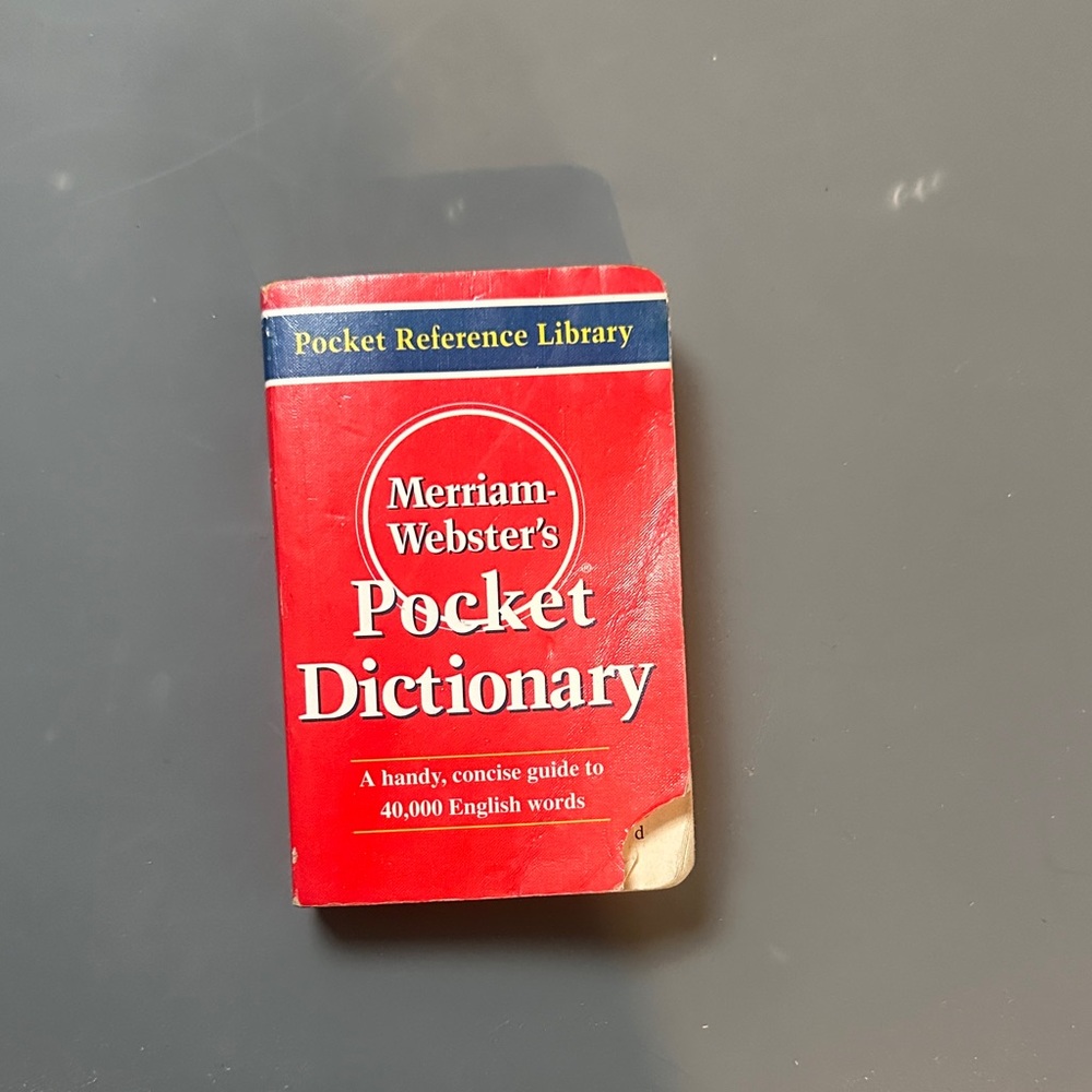 Merriam-Webster's Pocket Dictionary - Red